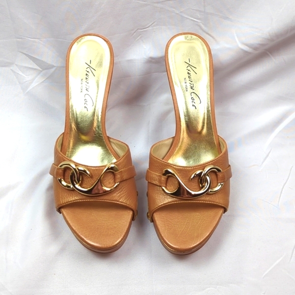 🆕🌿KENNETH COLE NEW YORK HEELS🌿 - Picture 8 of 16